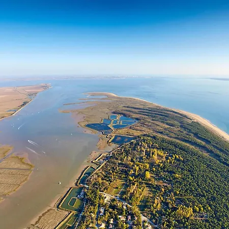 Amazing In Casa de Férias La Faute-sur-Mer