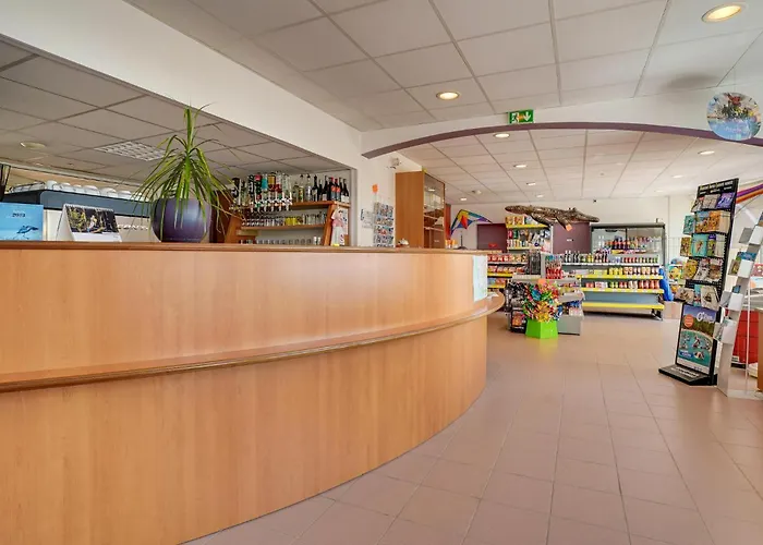 Amazing In Semesterbostad *